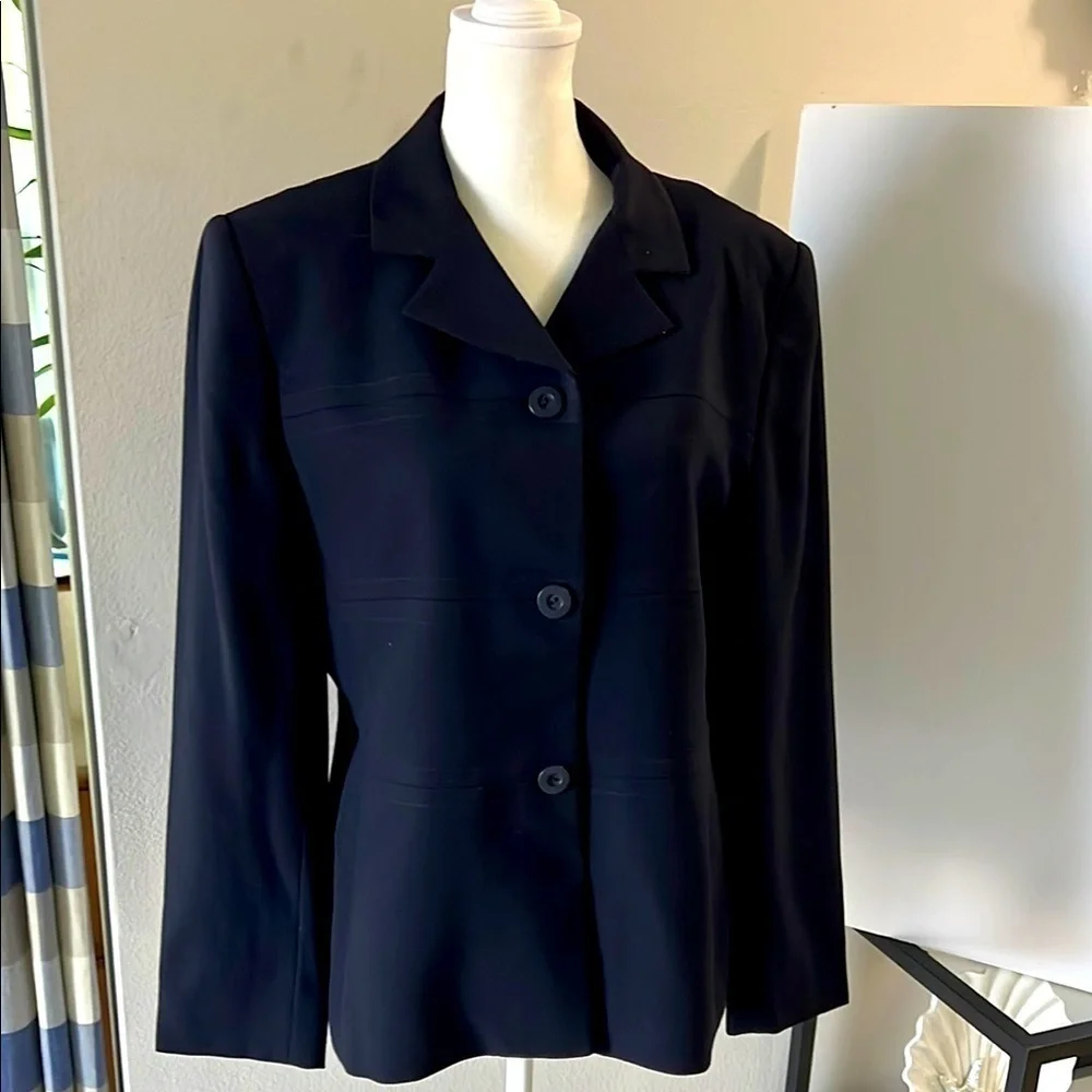 Jones New York NWOT Women’s Black Elegant Long Sleeve Wool Blazer Size 8.